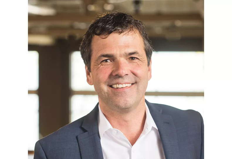 Executive photo dale silha web