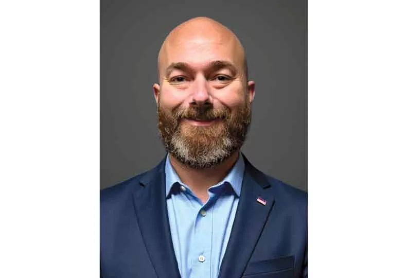 Lee mcintyre 2025 headshot web