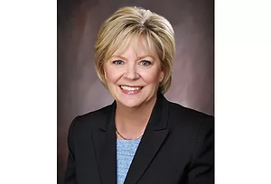 Elaine_6_c.jpg