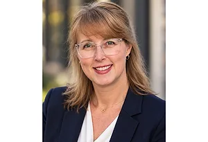 Portrait_Kris-Fuehr_web.jpg