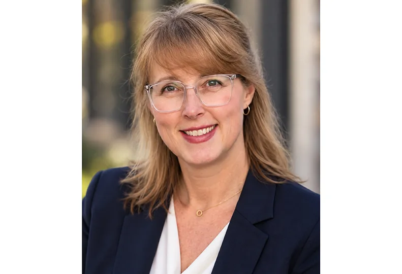 Portrait_Kris-Fuehr_web.jpg